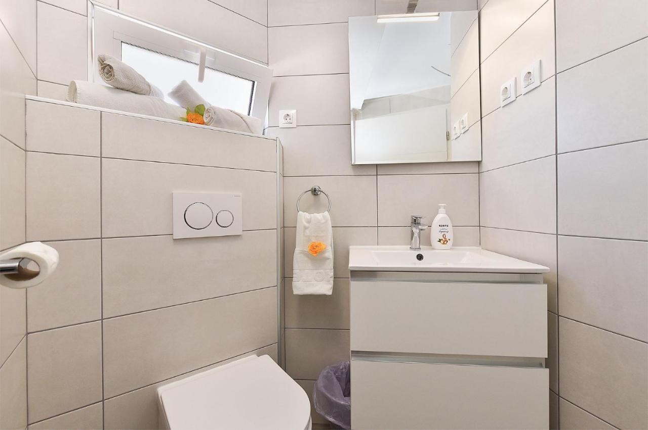 Double Room With Pool 2261 Medulin Ngoại thất bức ảnh