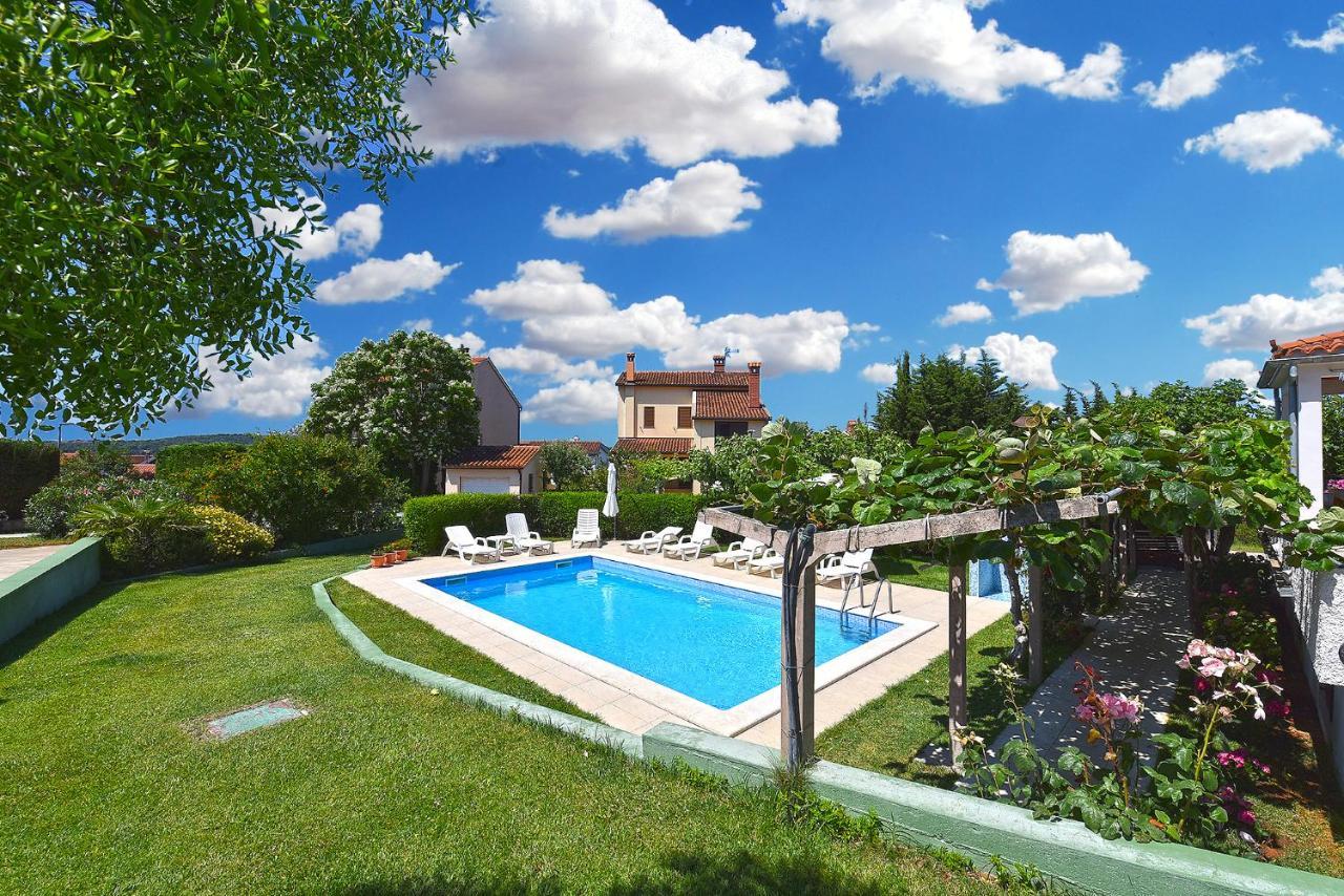 Double Room With Pool 2261 Medulin Ngoại thất bức ảnh